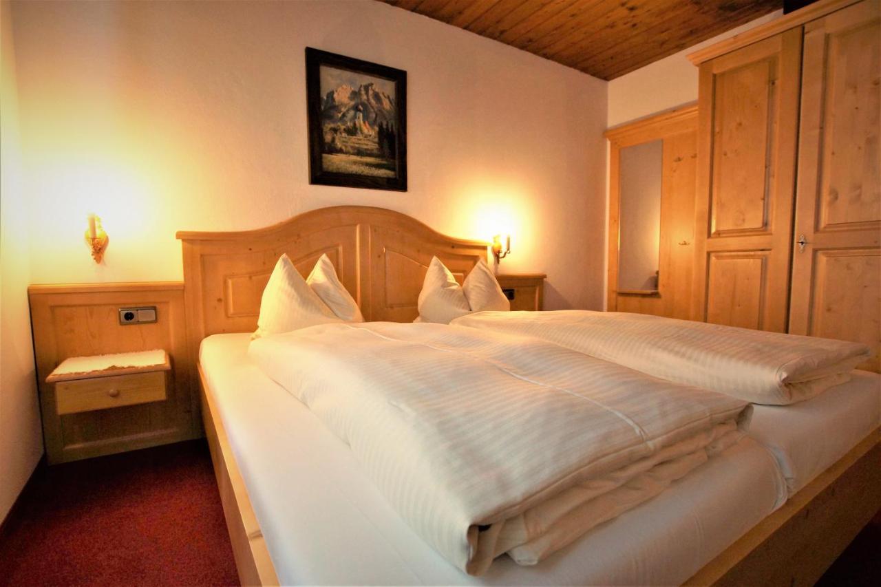 Ferienhaus Waldwinkl 호텔 그라이나우 외부 사진