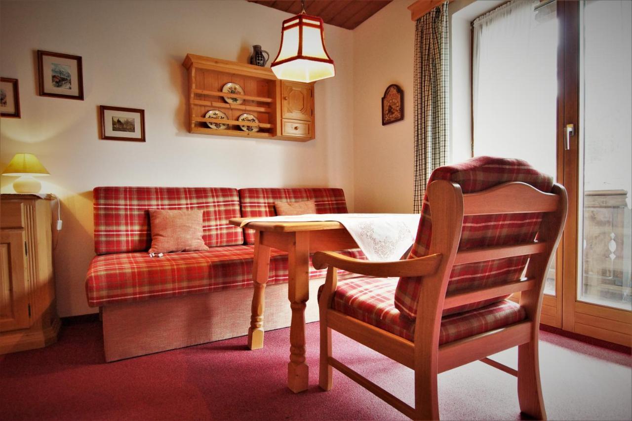 Ferienhaus Waldwinkl 호텔 그라이나우 외부 사진