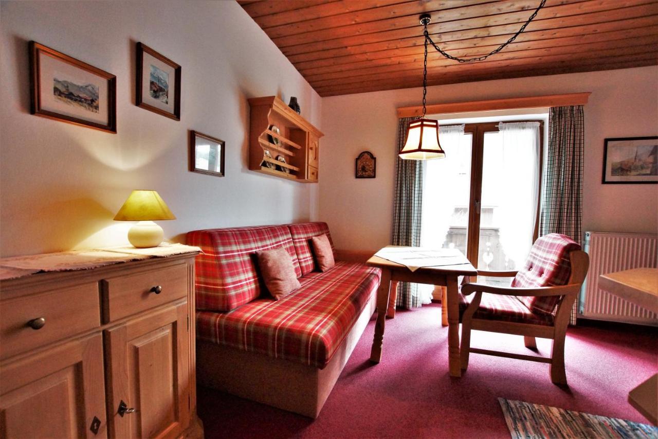 Ferienhaus Waldwinkl 호텔 그라이나우 외부 사진